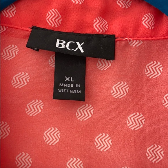 Blouse - Picture 2 of 4